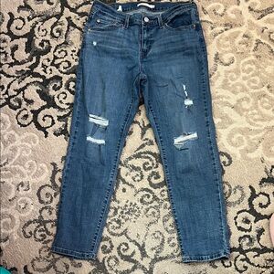 Levi’s Distressed Boyfriend Jeans sz 28